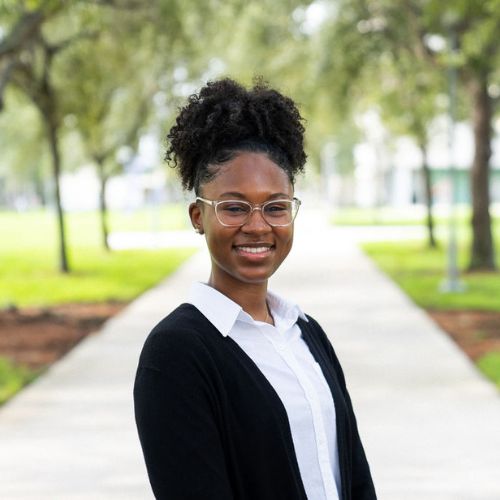 Clinique Burke ’22